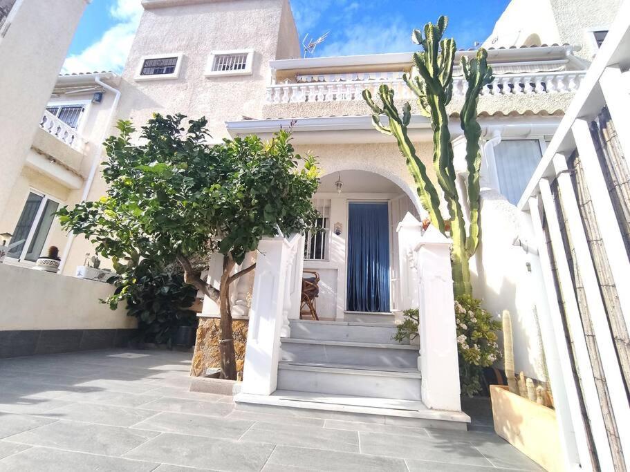 Rincon Mediterraneo 格兰阿利坎特 外观 照片